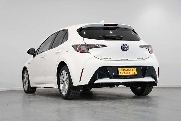 2018 Toyota Corolla SX Hybrid ZWE211R