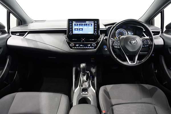 2018 Toyota Corolla SX Hybrid ZWE211R