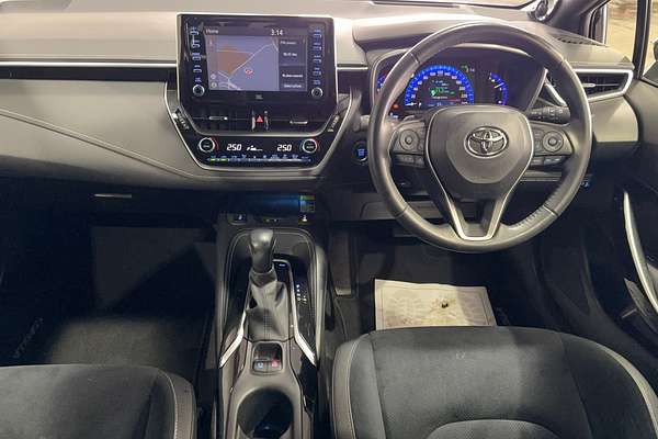 2020 Toyota Corolla ZR MZEA12R