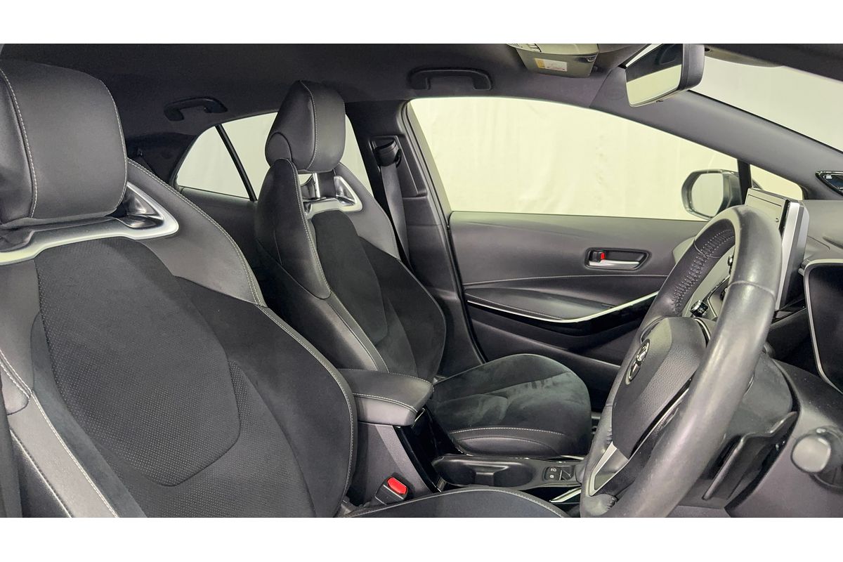 2020 Toyota Corolla ZR MZEA12R