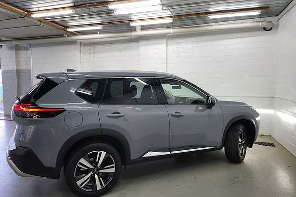 2025 Nissan X-TRAIL Ti T33