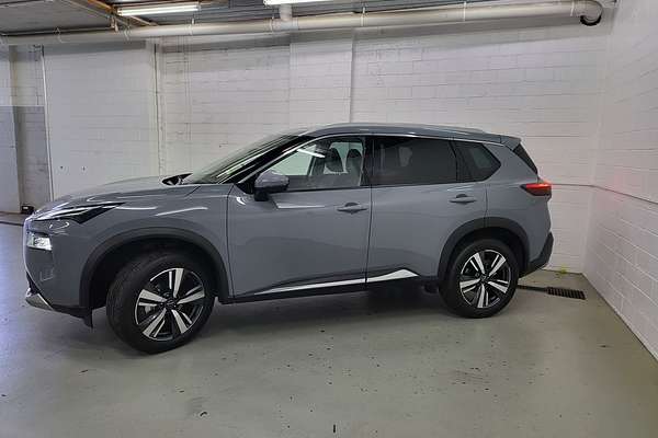 2025 Nissan X-TRAIL Ti T33