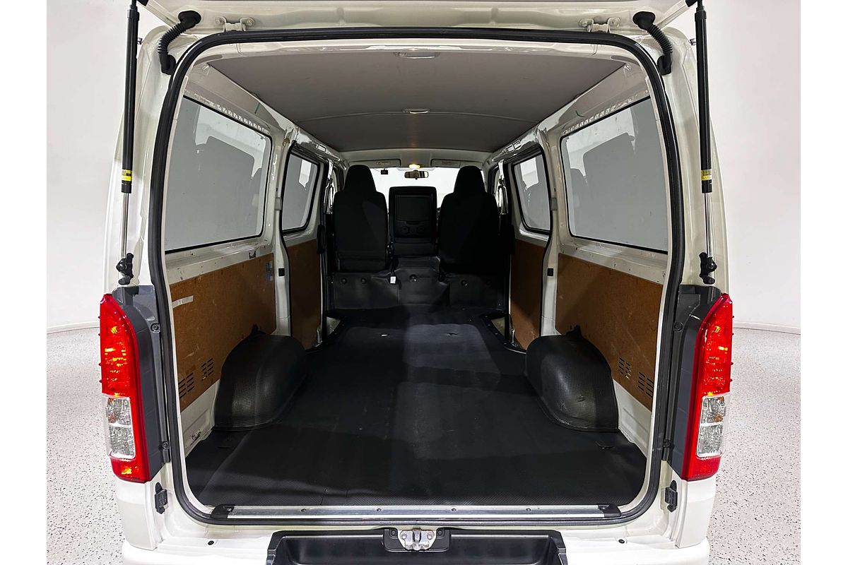 2021 Toyota Hiace GDH201V