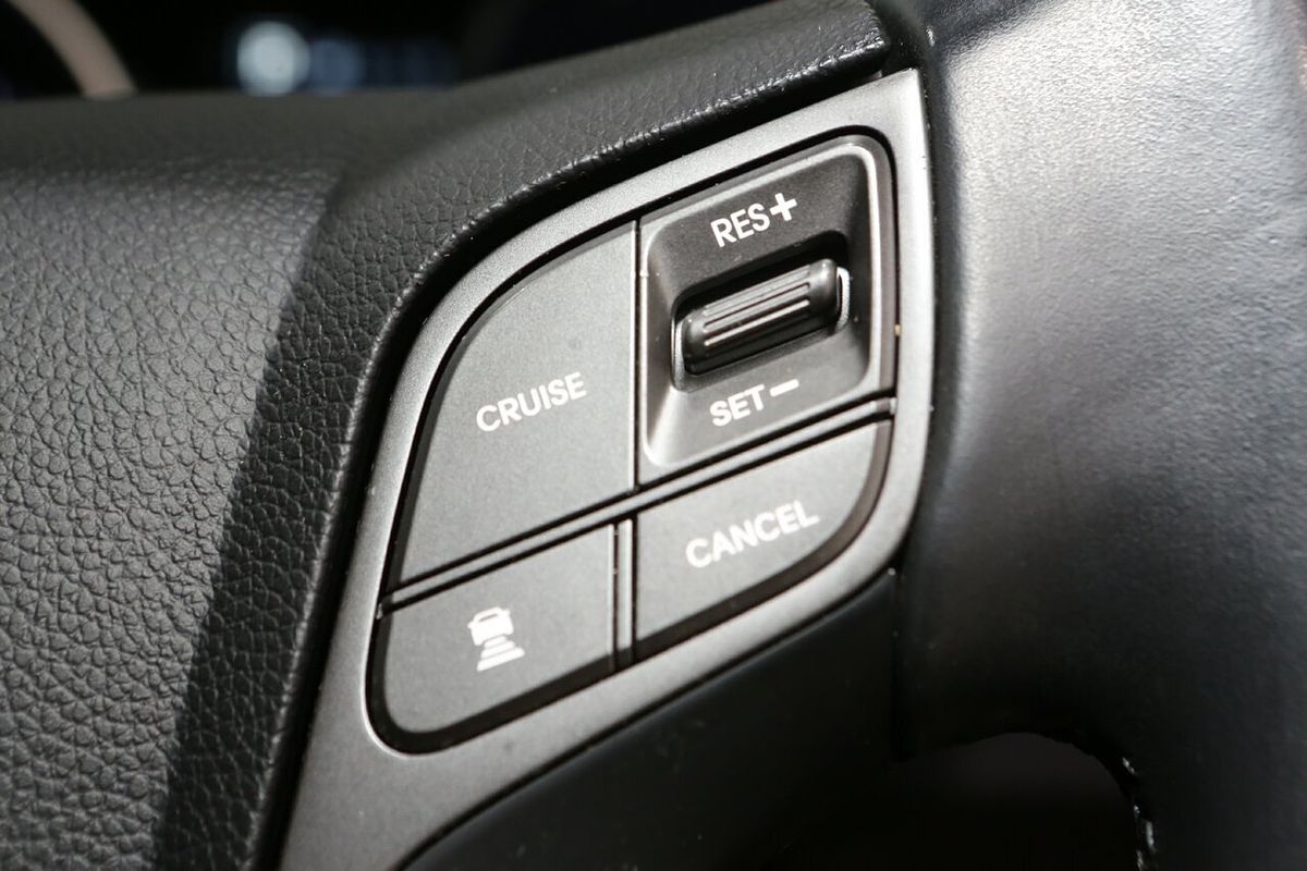 2018 Hyundai Santa Fe Active DM5 Series II