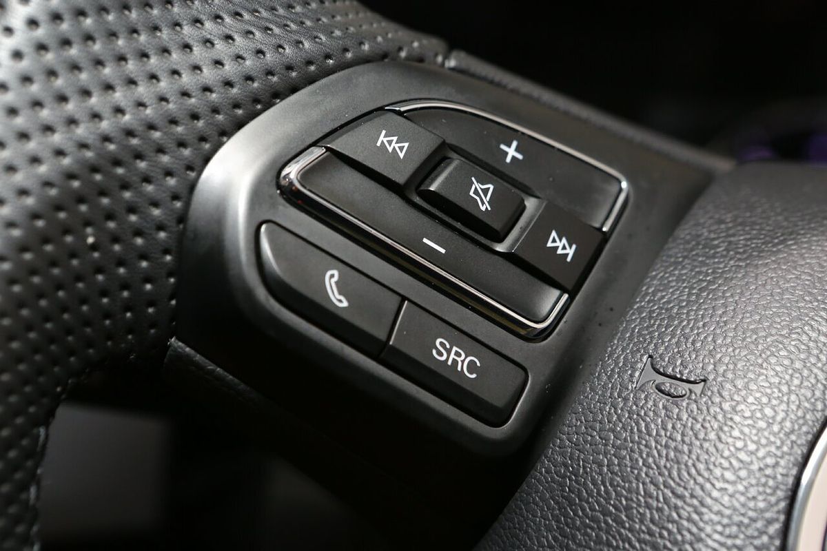 2024 MG ZS Excite AZS1