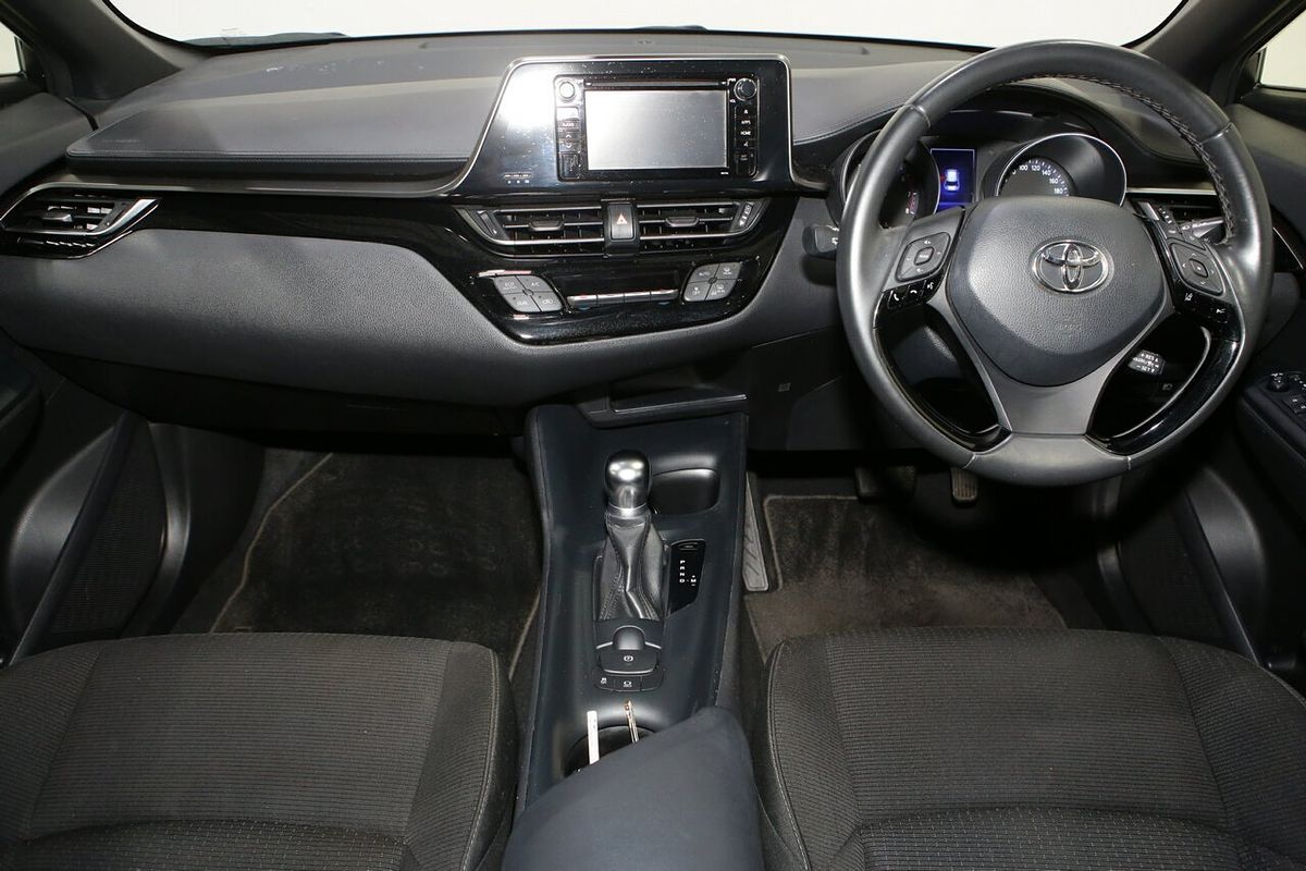 2019 Toyota C-HR NGX10R