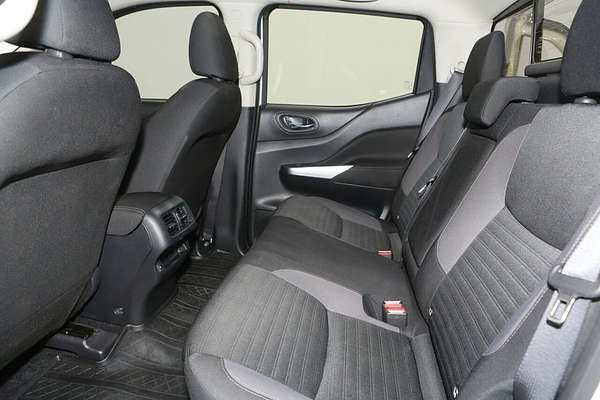 2021 Nissan Navara ST D23 4X4