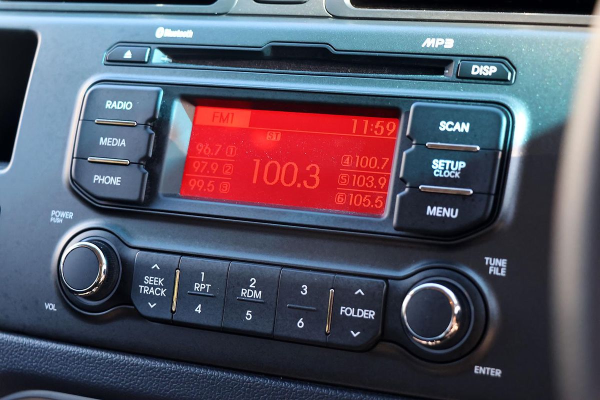 2013 Kia Rio Si UB