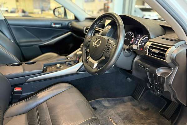 2015 Lexus IS IS250 Luxury GSE30R