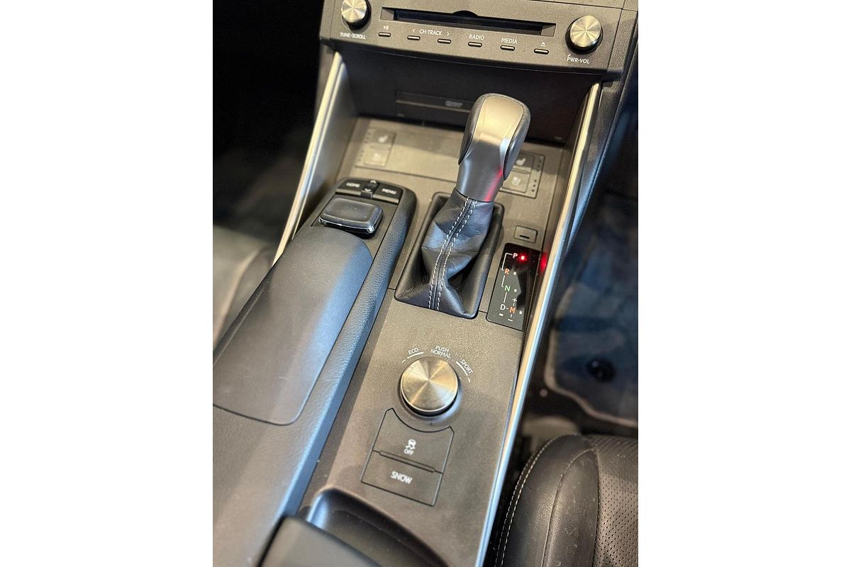 2015 Lexus IS IS250 Luxury GSE30R