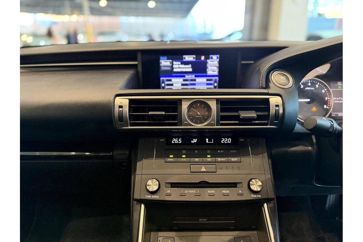 2015 Lexus IS IS250 Luxury GSE30R
