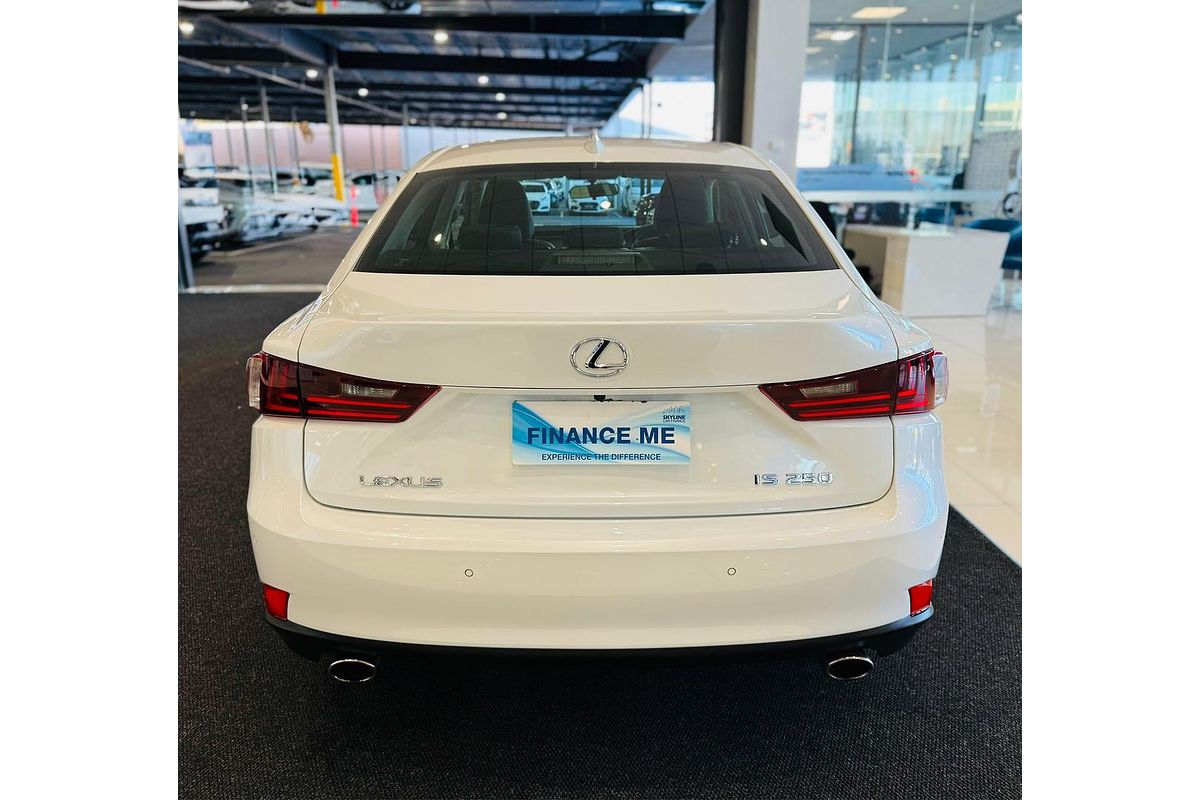 2015 Lexus IS IS250 Luxury GSE30R