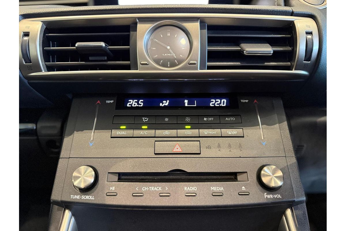 2015 Lexus IS IS250 Luxury GSE30R
