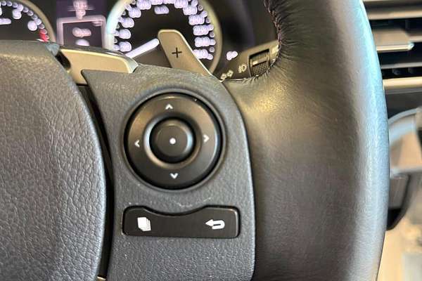 2015 Lexus IS IS250 Luxury GSE30R