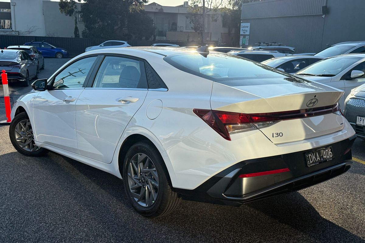 2025 Hyundai i30 Hybrid CN7.V2