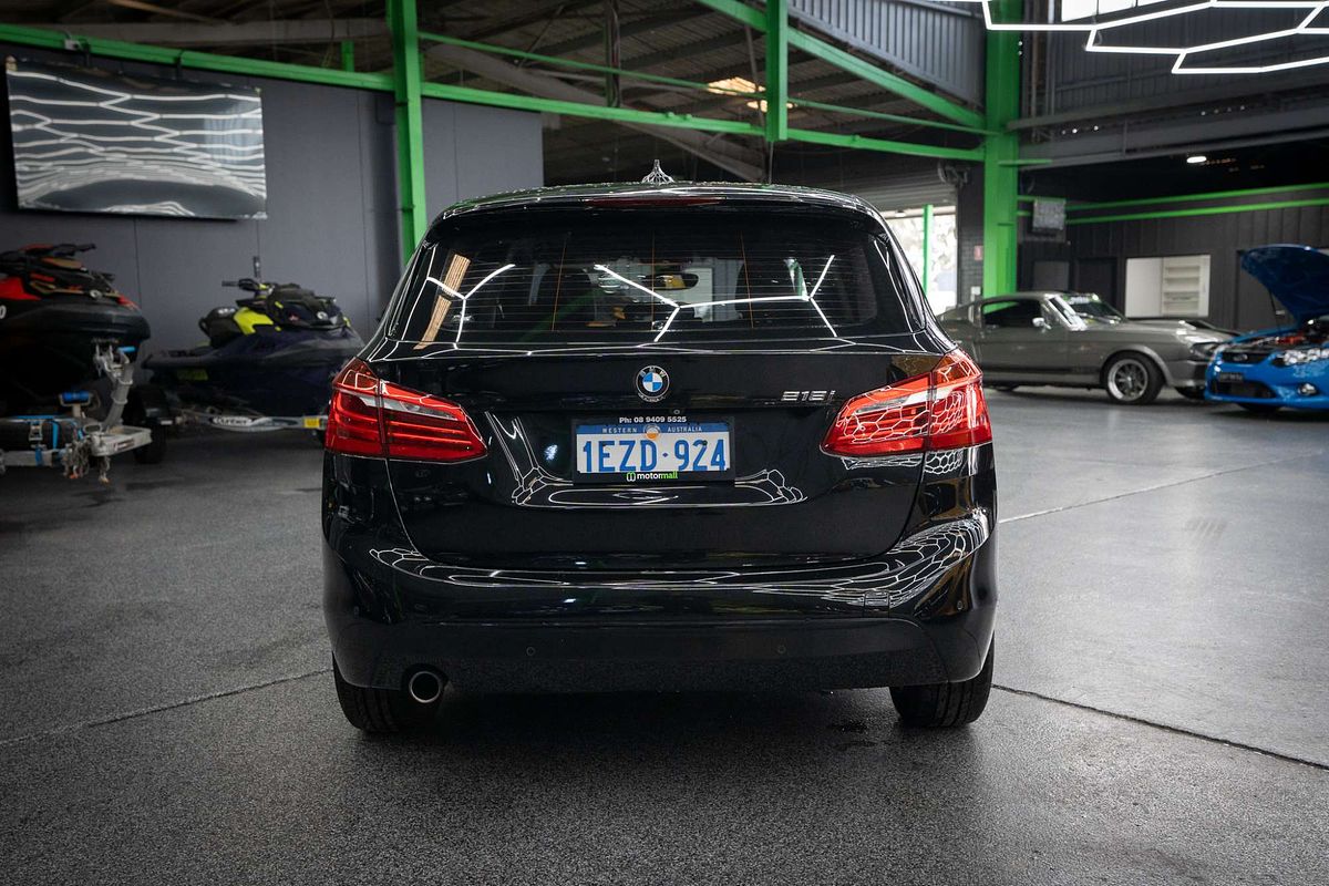 2015 BMW 2 Series 218d Sport Line F45