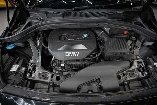 2015 BMW 2 Series 218d Sport Line F45