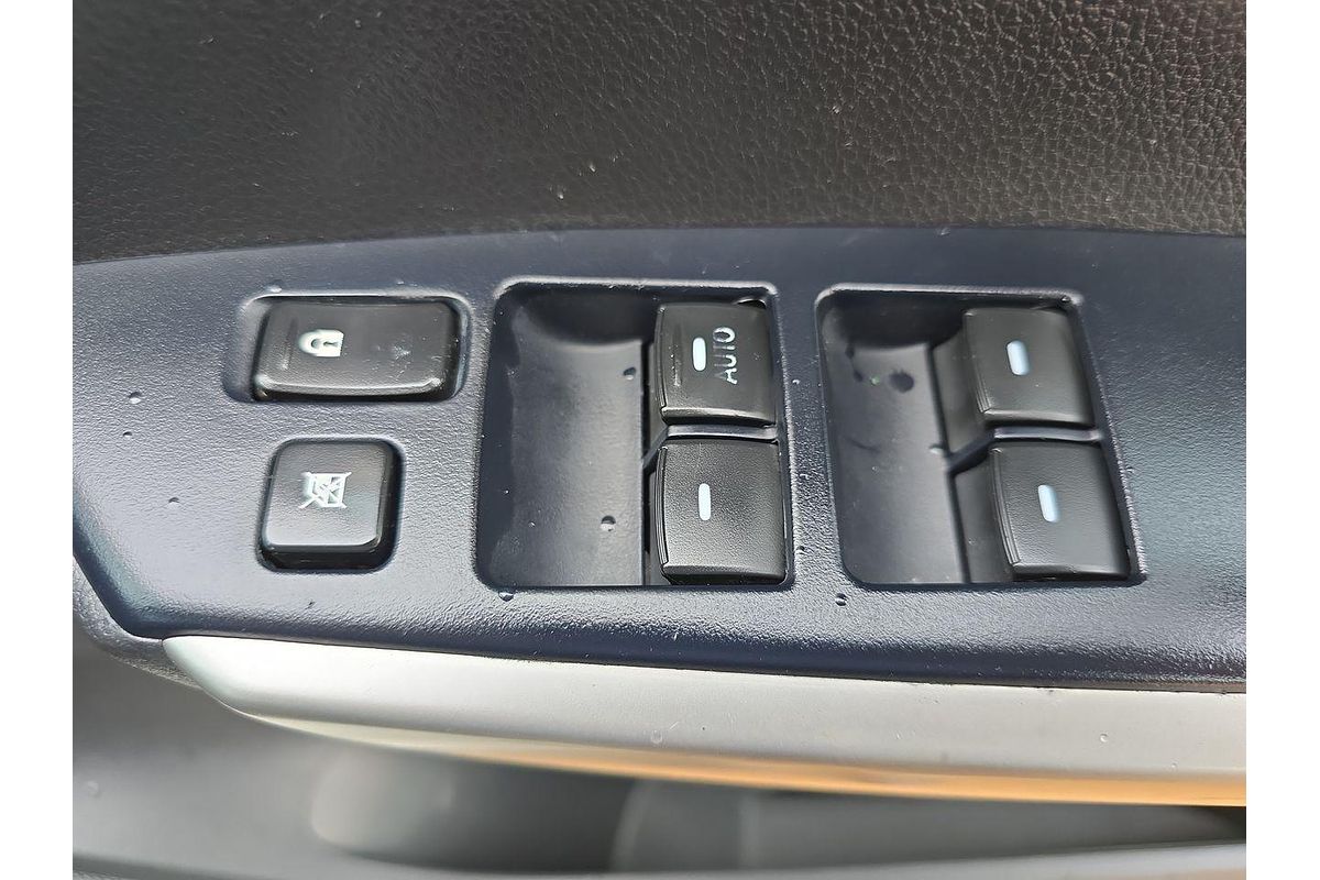 2018 Mitsubishi Pajero Sport Black Edition QE