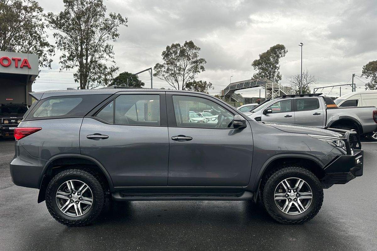 2022 Toyota Fortuner GX GUN156R