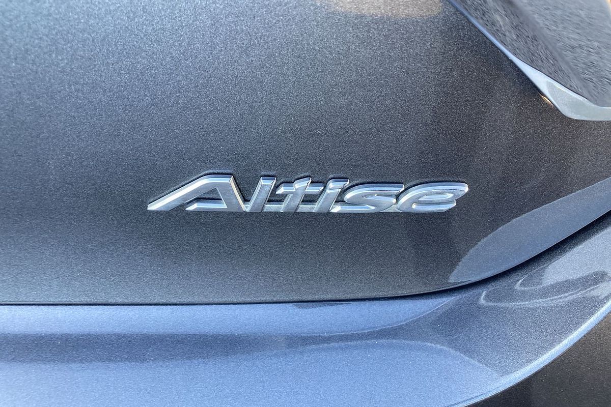 2015 Toyota Camry Altise ASV50R