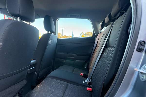 2019 Mitsubishi ASX ES XC