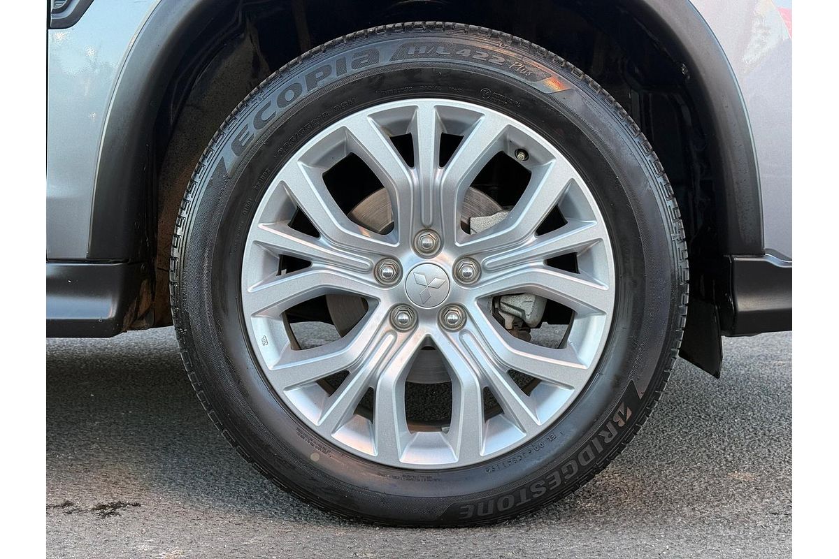 2019 Mitsubishi ASX ES XC