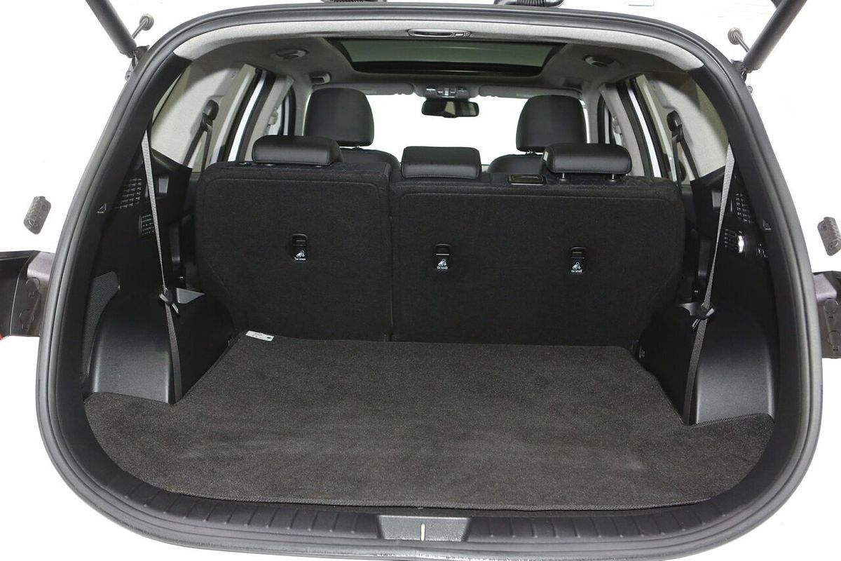 2019 Hyundai Santa Fe Highlander TM.2