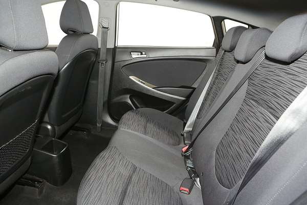 2018 Hyundai Accent Sport RB6