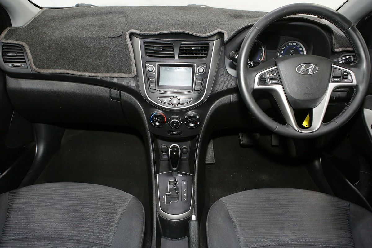 2018 Hyundai Accent Sport RB6