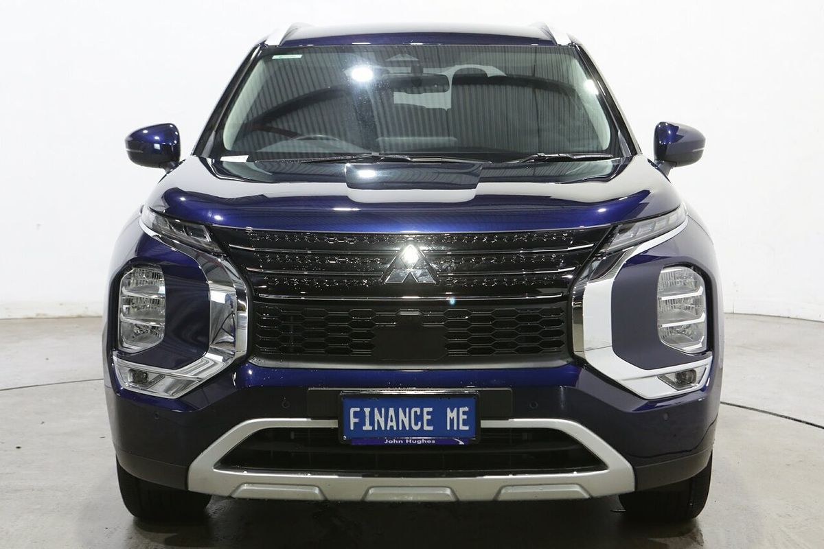 2024 Mitsubishi Outlander LS ZM