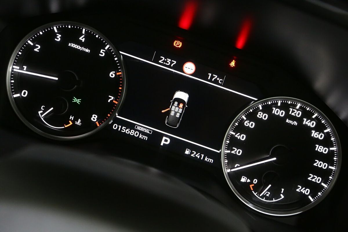 2024 Mitsubishi Outlander LS ZM
