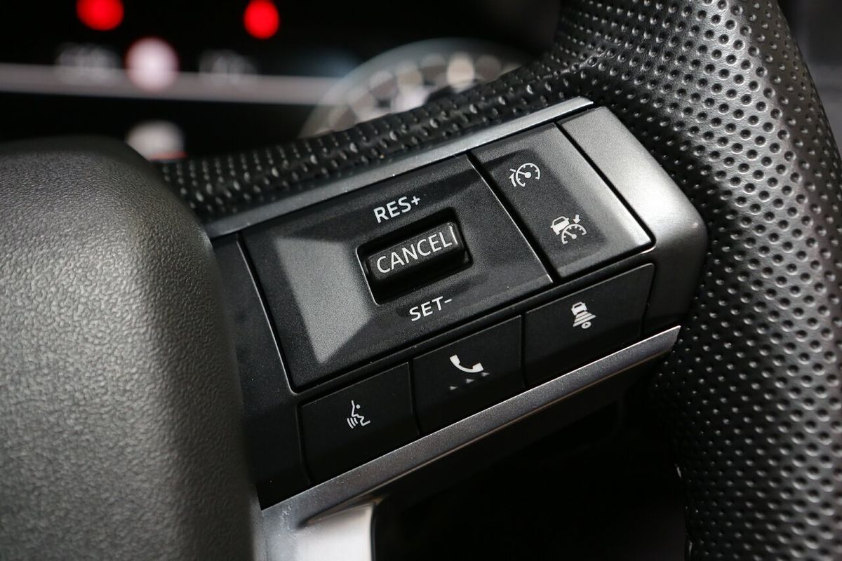 2024 Mitsubishi Outlander LS ZM