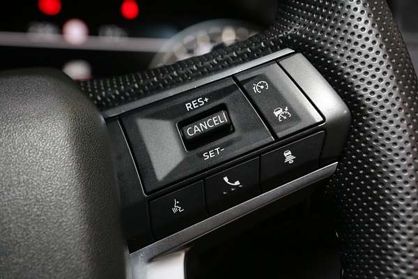 2024 Mitsubishi Outlander LS ZM