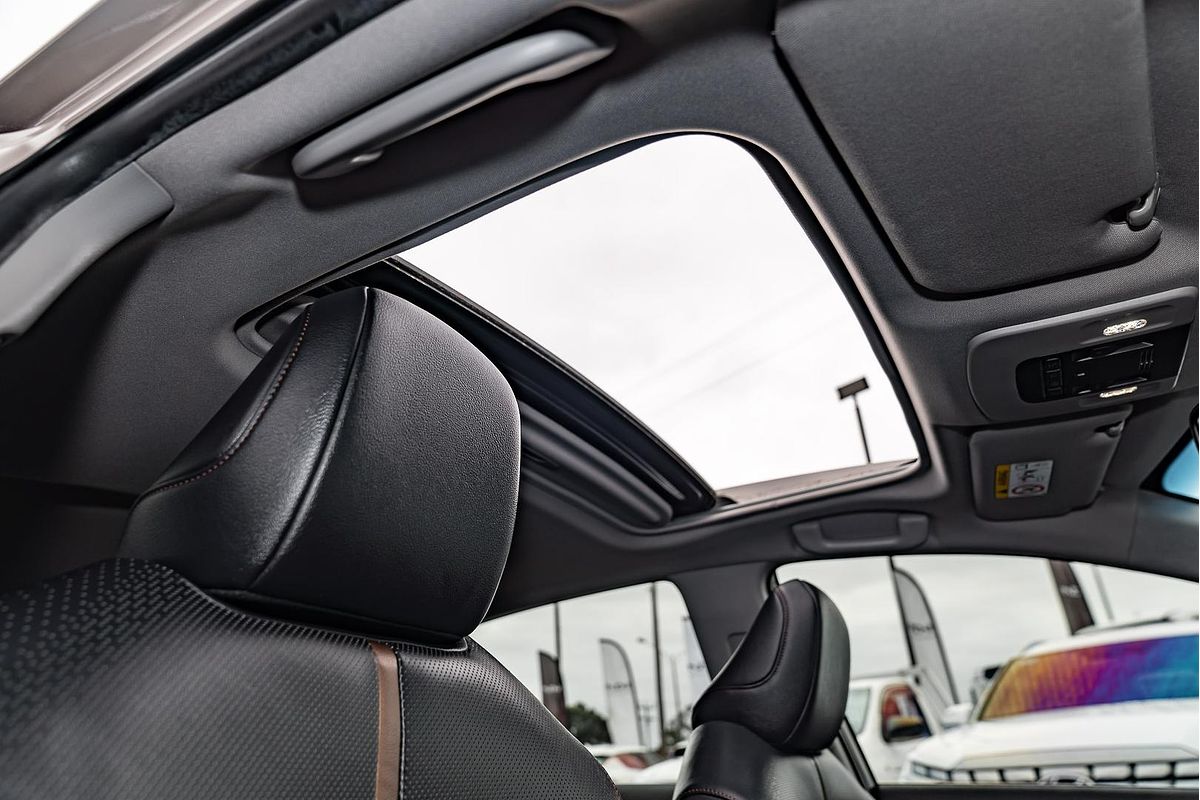 2018 Toyota Camry SL AXVH71R