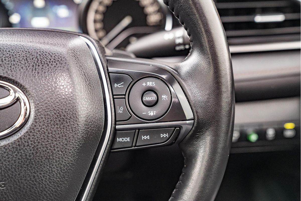 2018 Toyota Camry SL AXVH71R