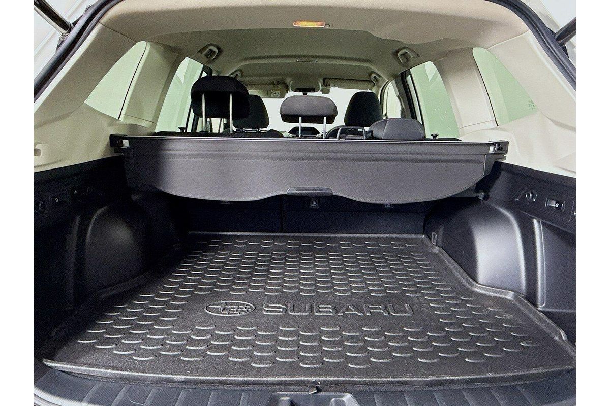 2019 Subaru Forester 2.5i Premium S5