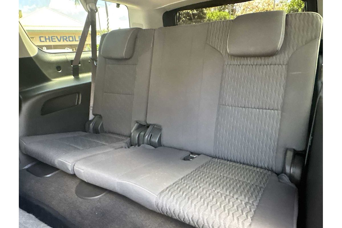 2018 Chevrolet Suburban LS