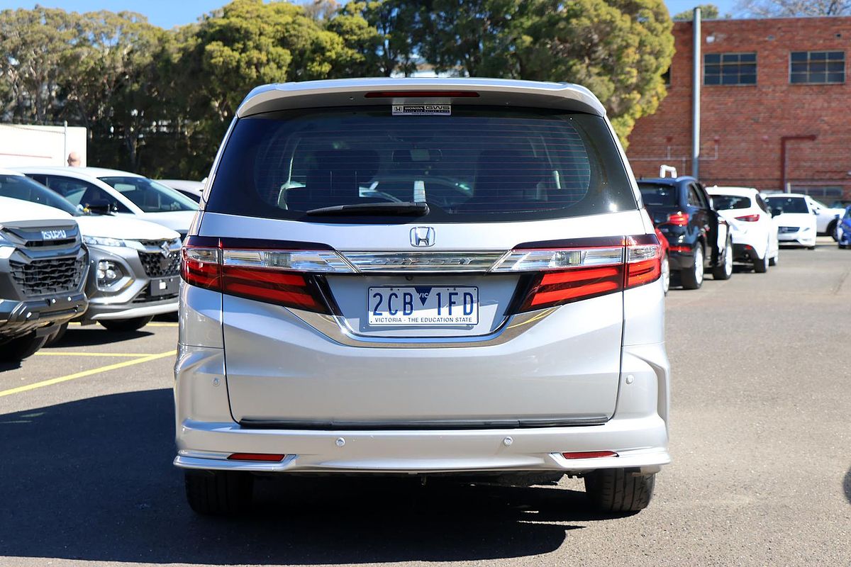 2015 Honda Odyssey VTi-L 5th Gen