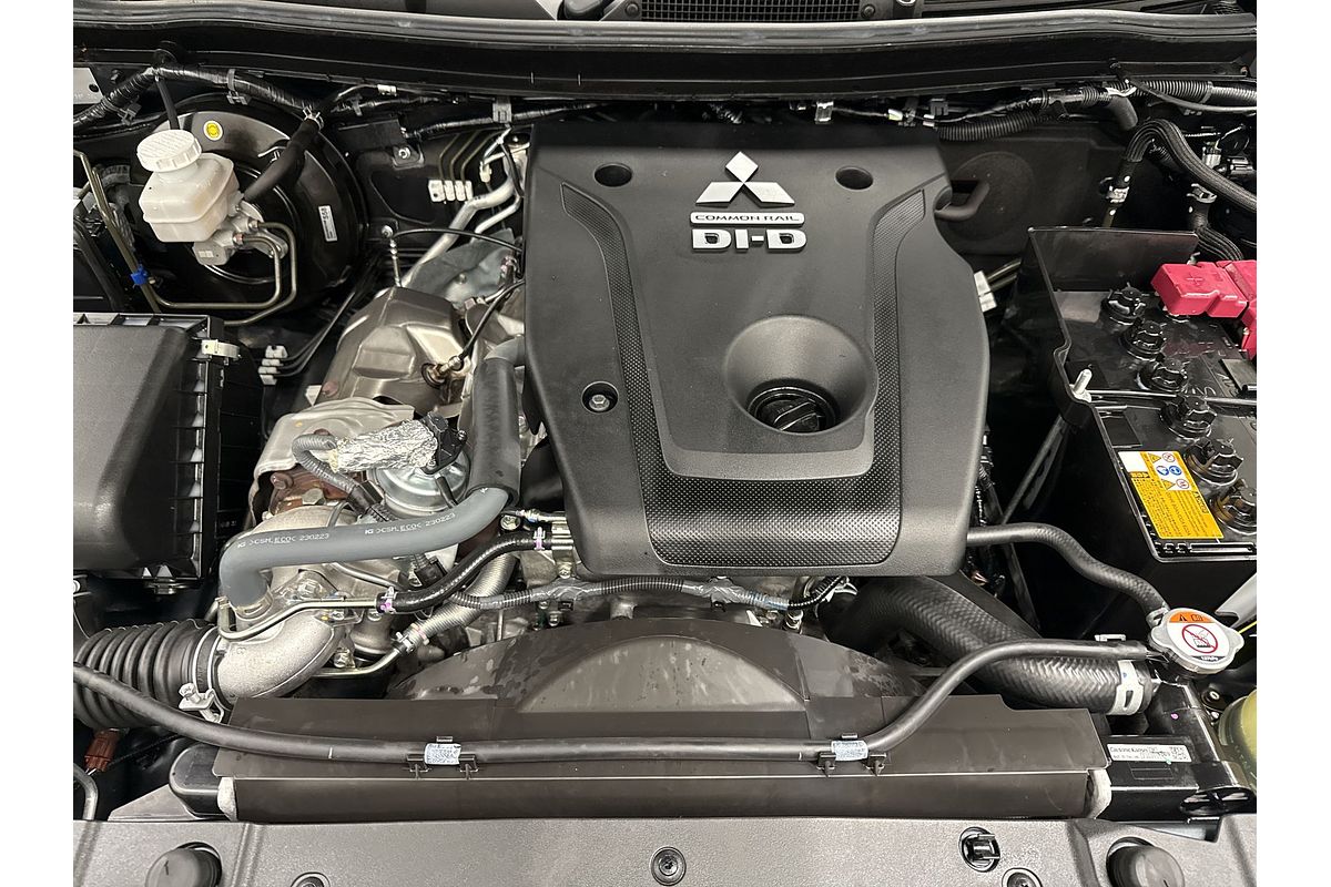 2023 Mitsubishi Triton GLX+ MR 4X4