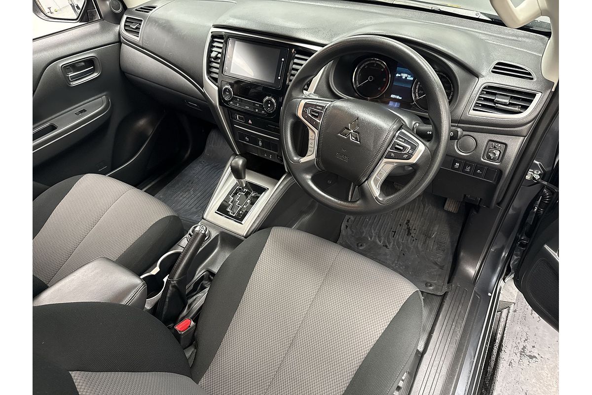 2023 Mitsubishi Triton GLX+ MR 4X4