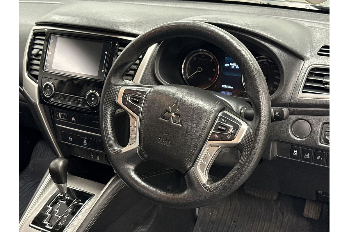 2023 Mitsubishi Triton GLX+ MR 4X4