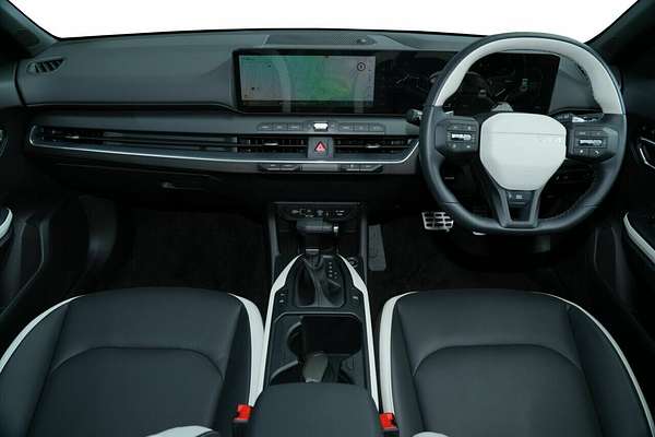 2025 Kia K4 GT-Line CL4m