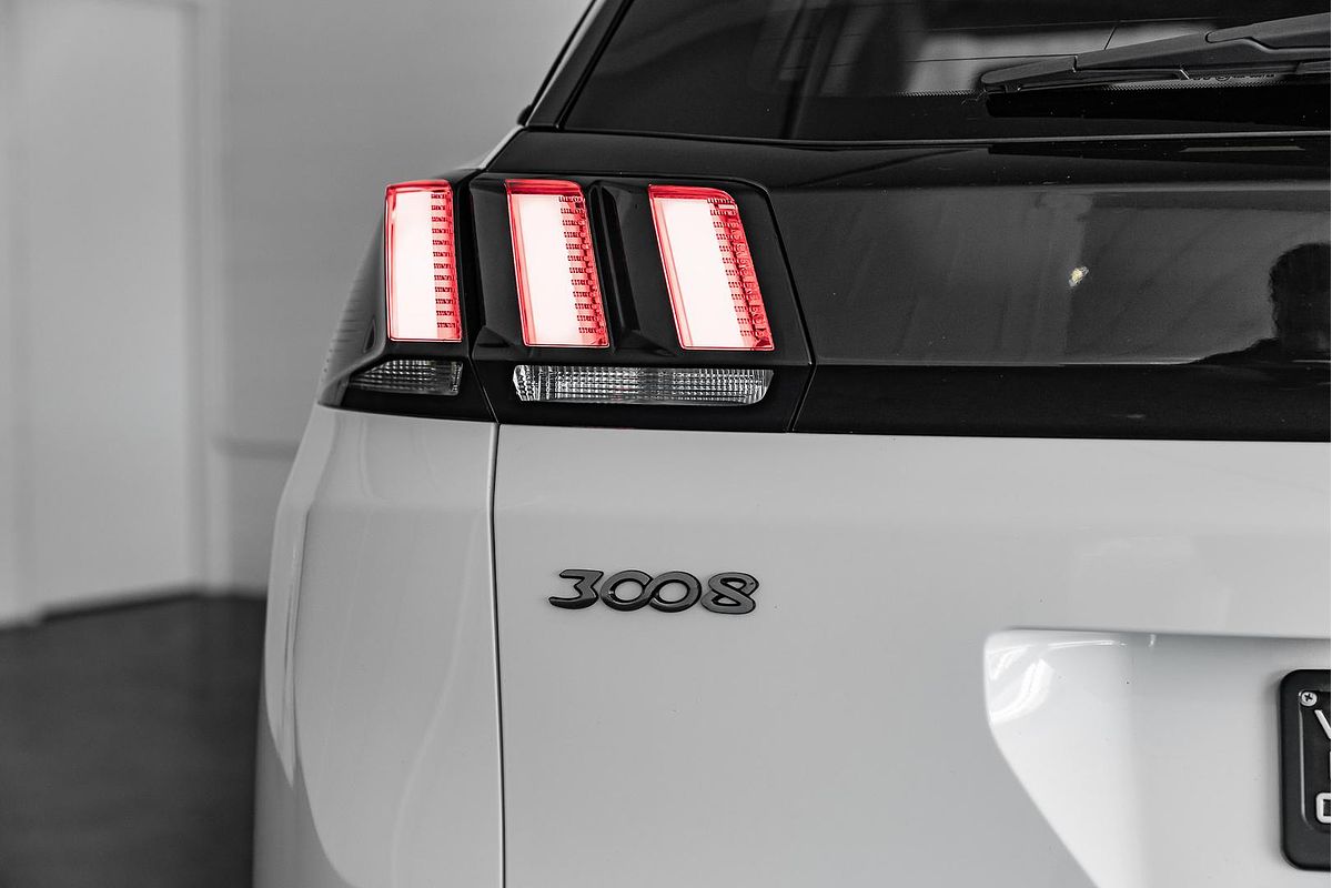 2017 Peugeot 3008 Allure P84