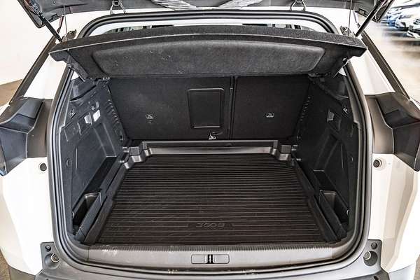 2017 Peugeot 3008 Allure P84