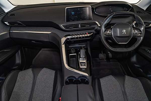 2017 Peugeot 3008 Allure P84