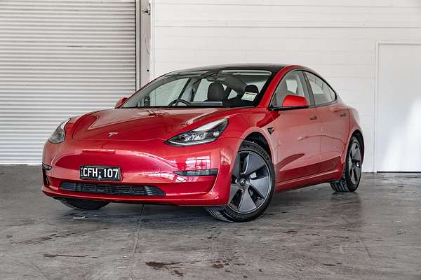 2022 Tesla Model 3 Rear-Wheel Drive