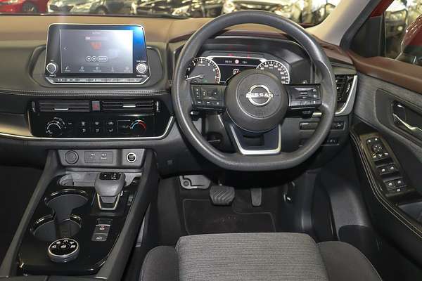 2024 Nissan X-TRAIL ST T33