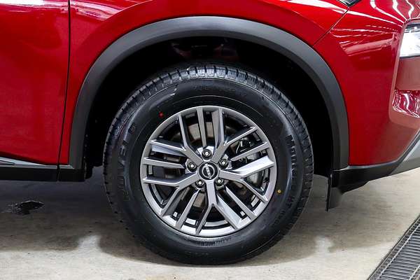 2024 Nissan X-TRAIL ST T33