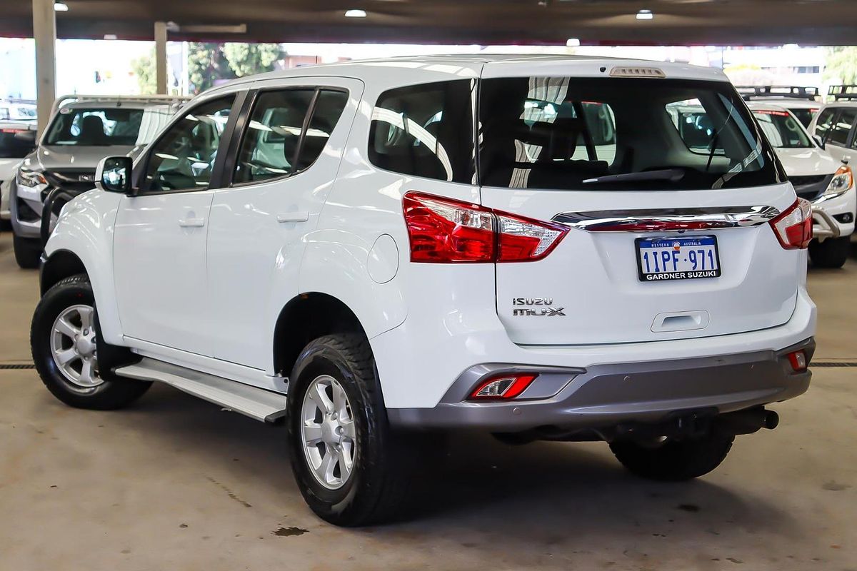 2017 Isuzu MU-X LS-M