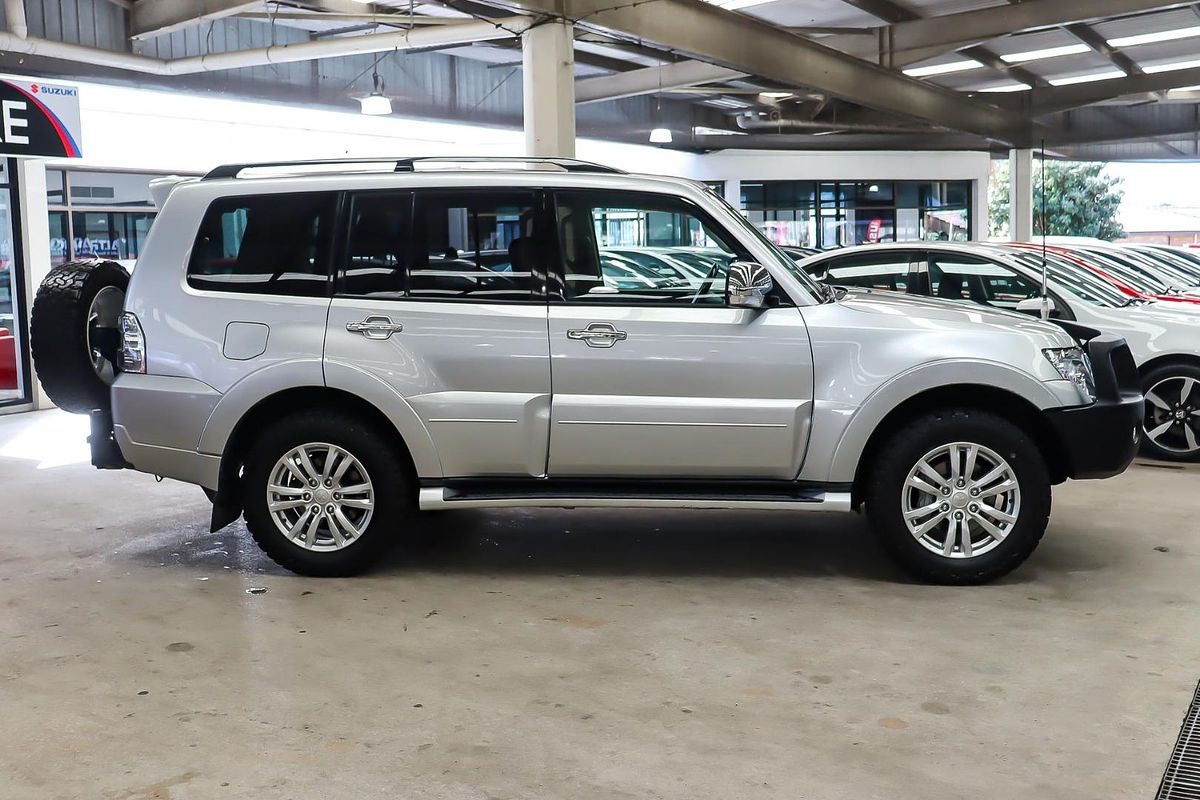 2019 Mitsubishi Pajero GLX NX